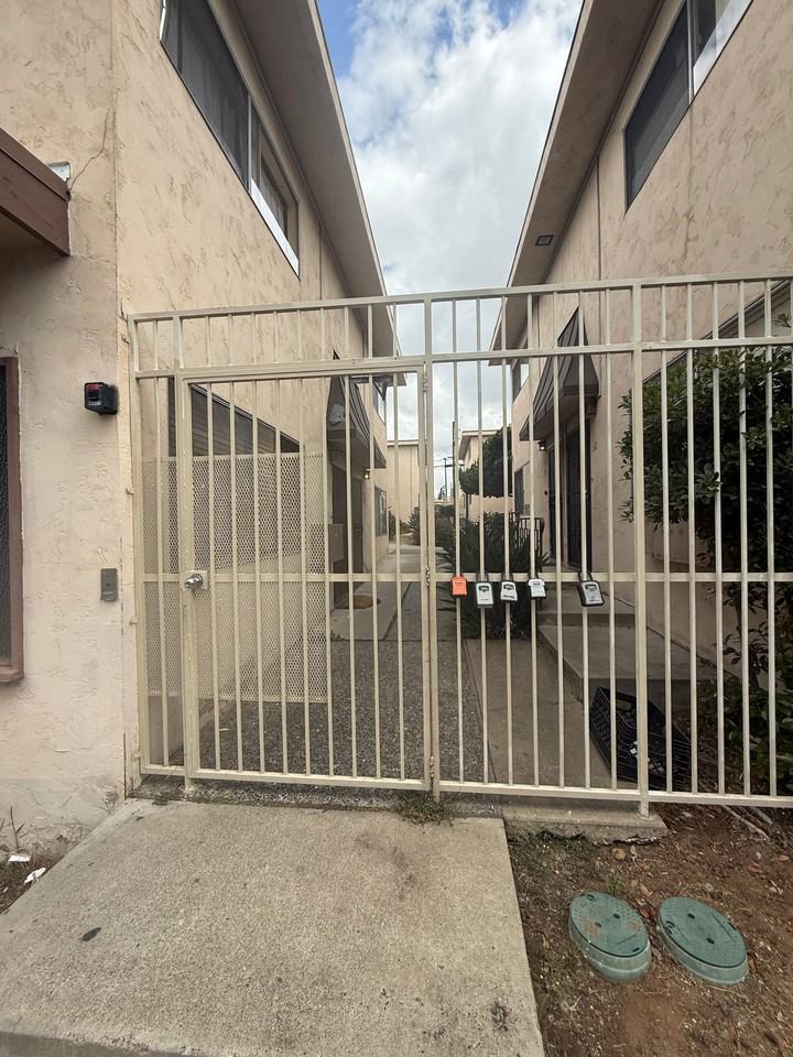 4530 Vandever Ave #2 - Photo 2 of 20