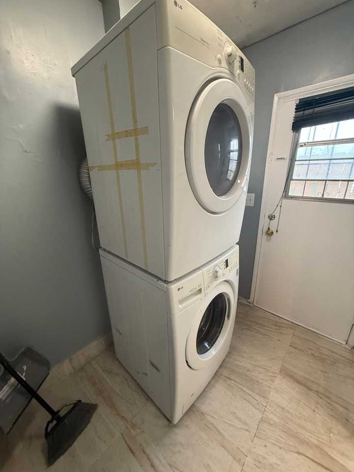 4530 Vandever Ave #2 - Photo 7 of 20