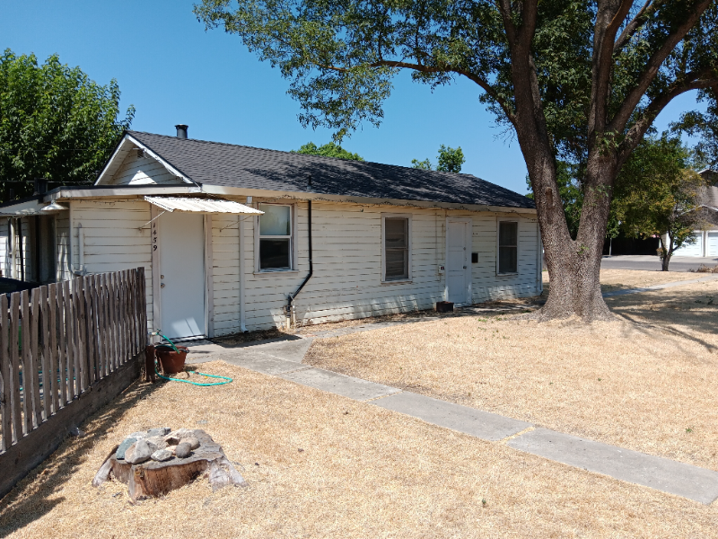 1459 S St - Photo 2 of 12