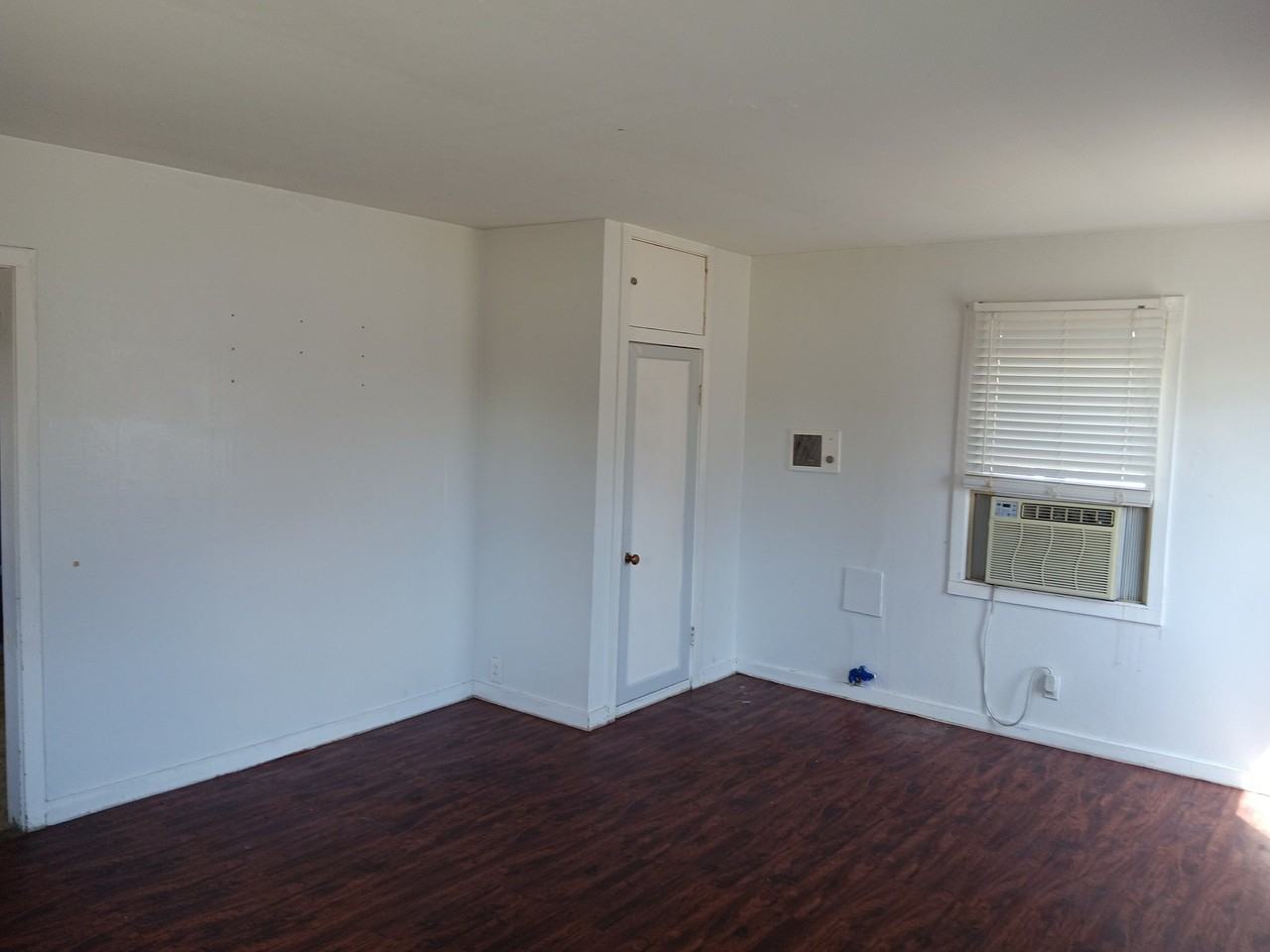 1459 S St - Photo 3 of 12