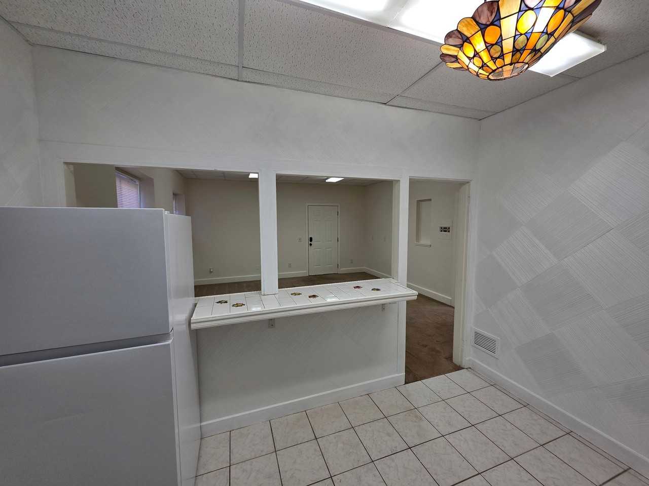 64 Kenyon St #1stFL - Photo 2 of 12