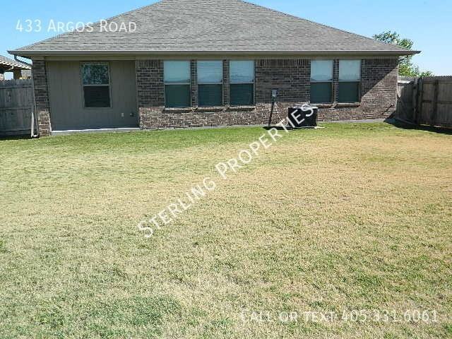 433 Argos Rd - Photo 2 of 24