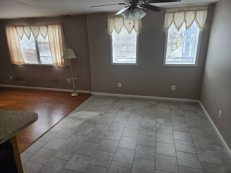 40 N Main St #40B - Photo 4 of 9