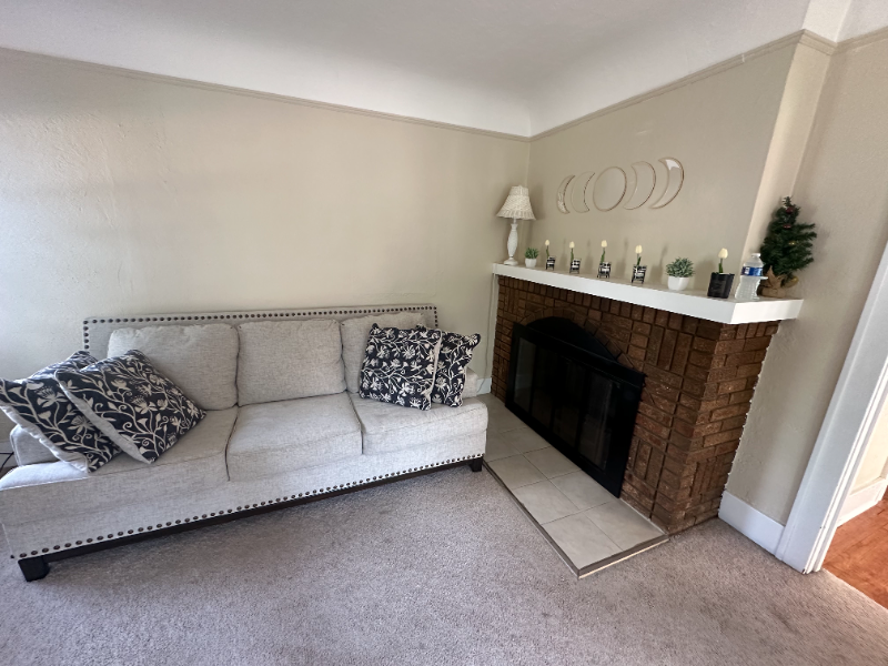 529 Knowles St #529KNOWLES - Photo 2 of 16