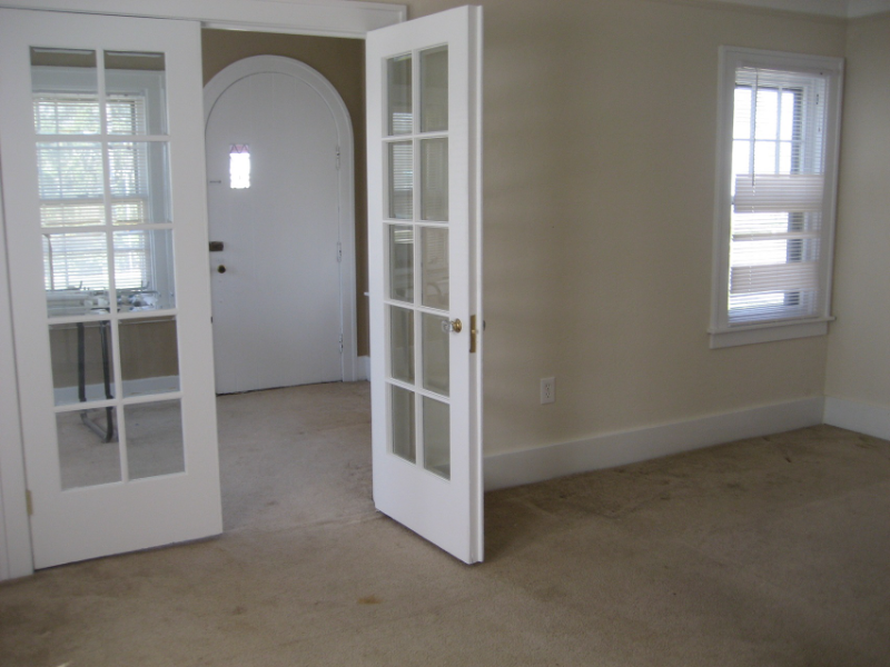 529 Knowles St #529KNOWLES - Photo 3 of 16