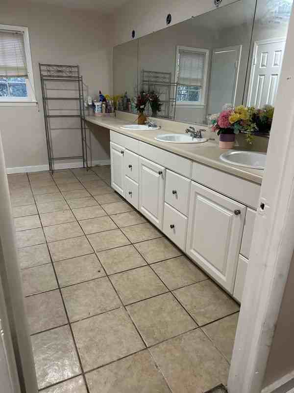 788 Parsons St Sw #1 - Photo 6 of 6