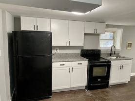 5639 S Fairfield Ave #B - Photo 1 of 1