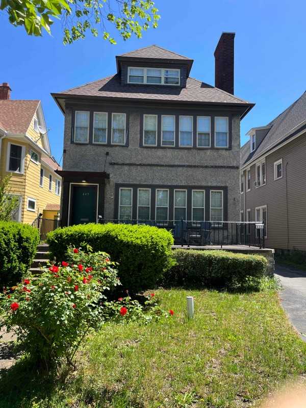 449 Richmond Ave #3