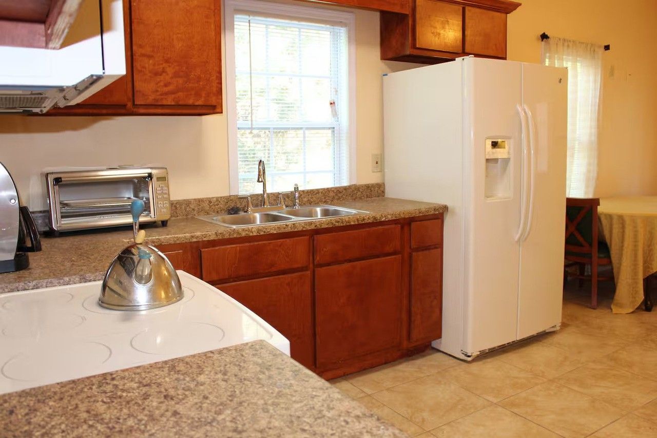 4168 Connor Dr - Photo 2 of 6