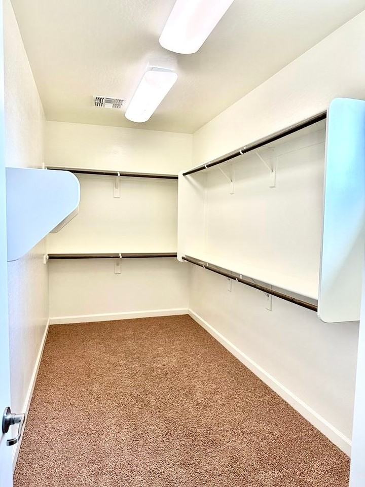 722 E Sipapu Dr - Photo 6 of 15