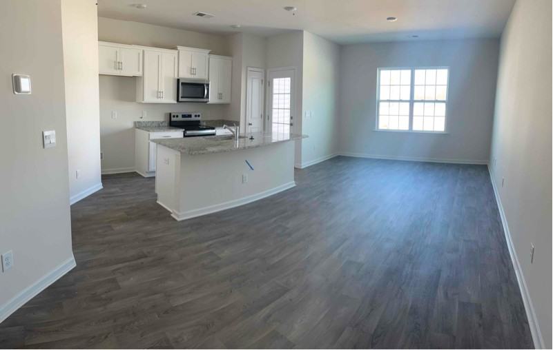 1911 Frost Dr - Photo 6 of 33