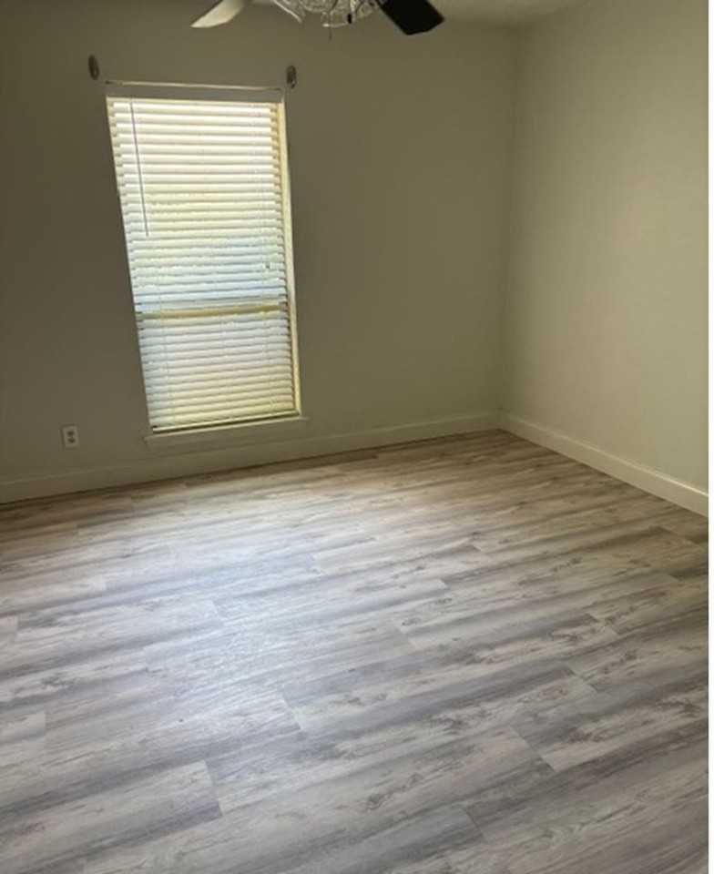 2729 Hurstview Drive - 2729 Hurstview Drive #A - Photo 4 of 21