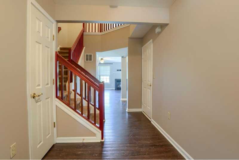 226 Sparrow Rd - Photo 2 of 21