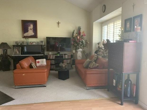 8923 Grandville Cir - Photo 5 of 13