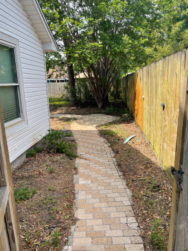 9408 Octavia Ln - Photo 4 of 18