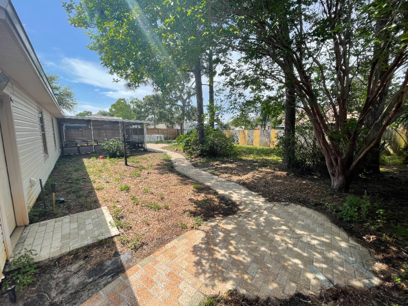9408 Octavia Ln - Photo 5 of 18