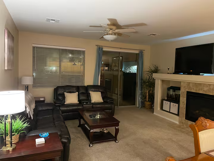 2227 E Stone Stable Dr - Photo 3 of 20