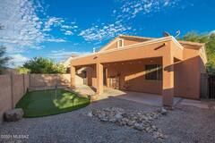 2215 E Stone Stable Dr - Photo 4 of 20