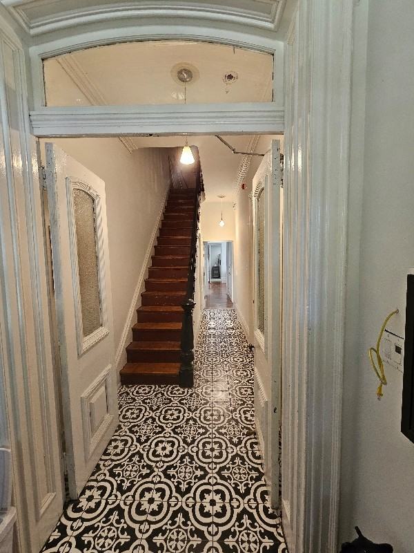 142 Sumac St #2R - Photo 3 of 19