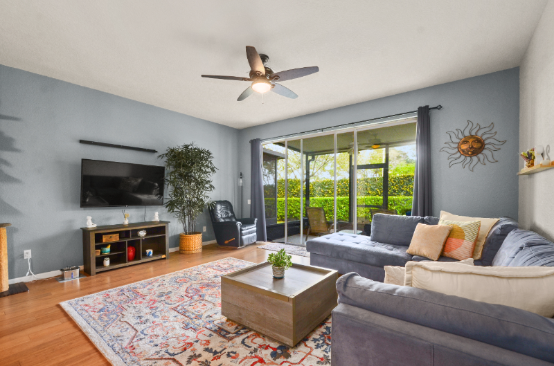 1259 Berkman Cir - Photo 4 of 6