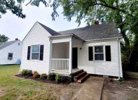 featured image of 2002 Carroll St