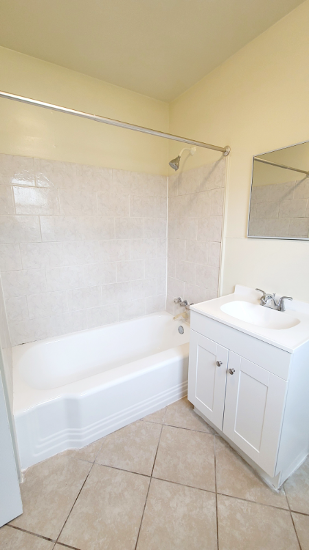 2002 Carroll St - Photo 7 of 12