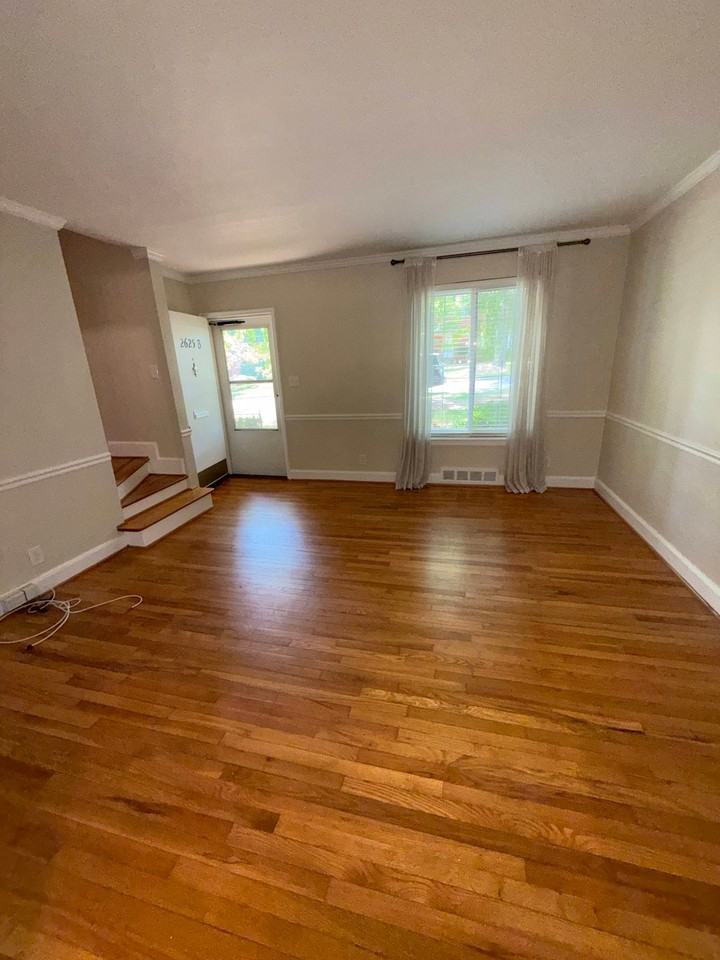 2625 - Photo 5 of 13