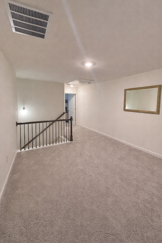 2402 Fitts Dr - Photo 7 of 20