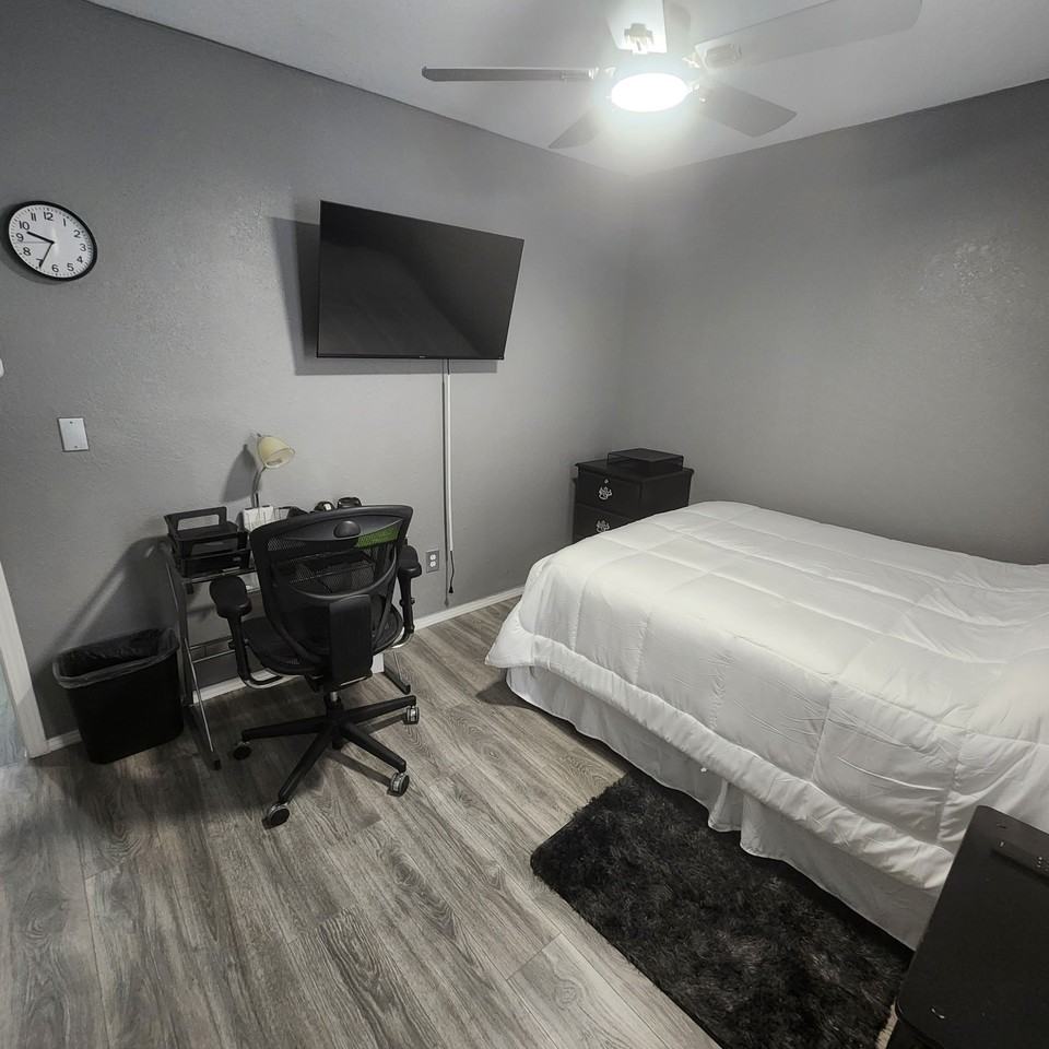 1447 N Boston Ave - Photo 2 of 12