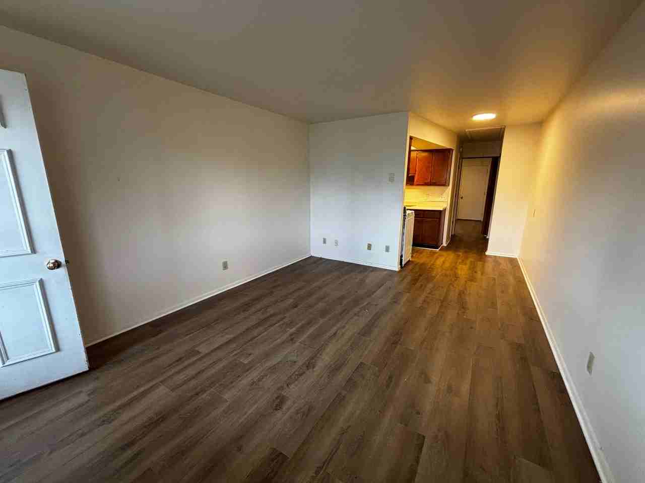 23 Diplomat Dr #23 - Photo 2 of 10