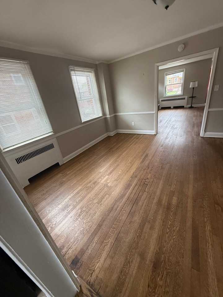 3514 Ailsa Ave - Photo 3 of 19