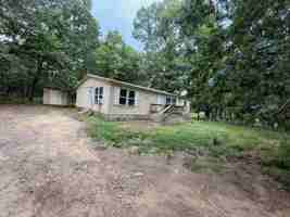 featured image of 15505 Parret Ln