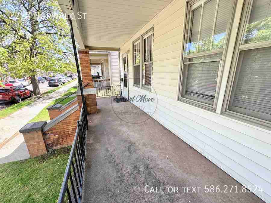 2228 Norwalk St - Photo 3 of 17