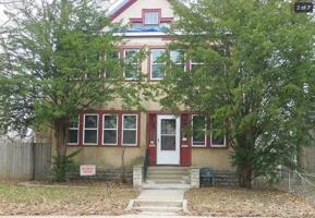 featured image of 2937 Fremont Ave N