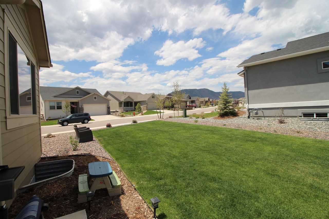 2392 Pelican Bay Dr - Photo 6 of 50