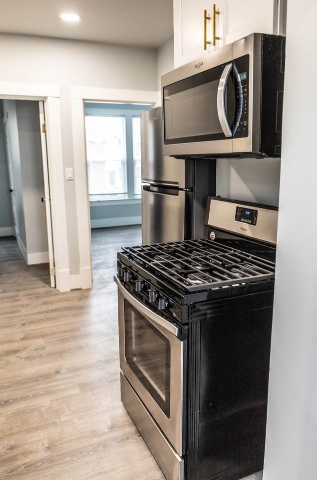 2402 Rucker Ave #A - Photo 5 of 16