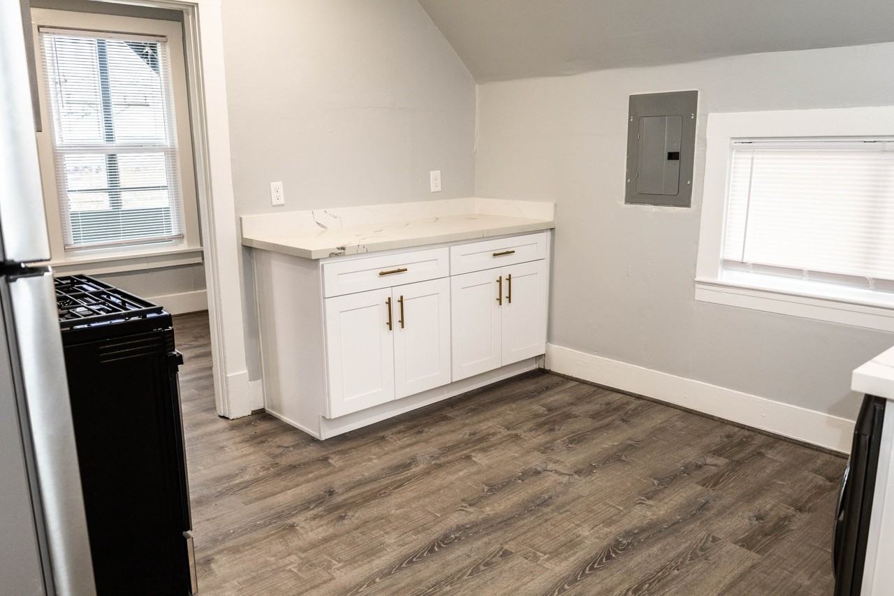 2402 Rucker Ave #A - Photo 7 of 16