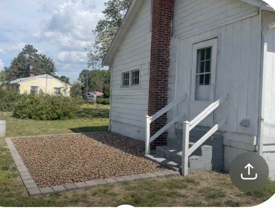 56 Windmill Point Rd - Photo 3 of 7