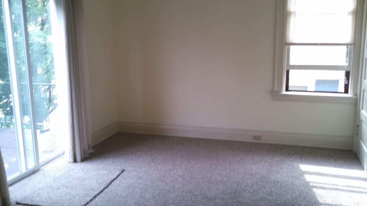 2401 Fairview Ave - Photo 3 of 20