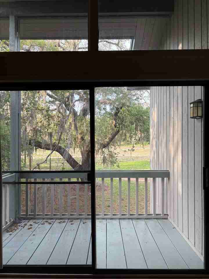 4036 Abbey Ct #B - Photo 2 of 7