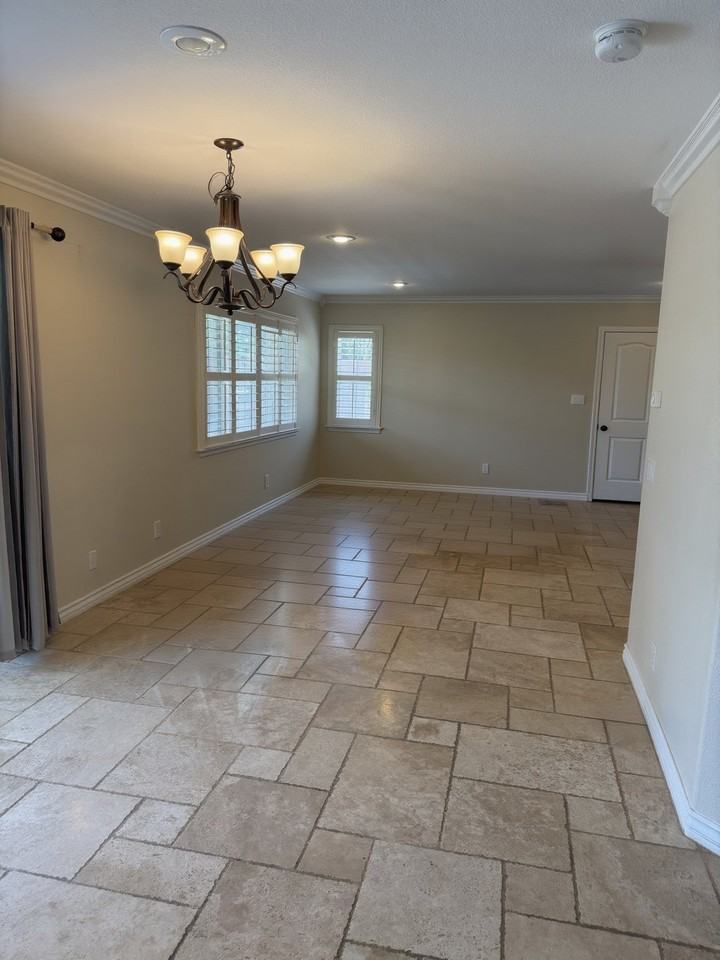 42121 Delmonte St - Photo 5 of 31