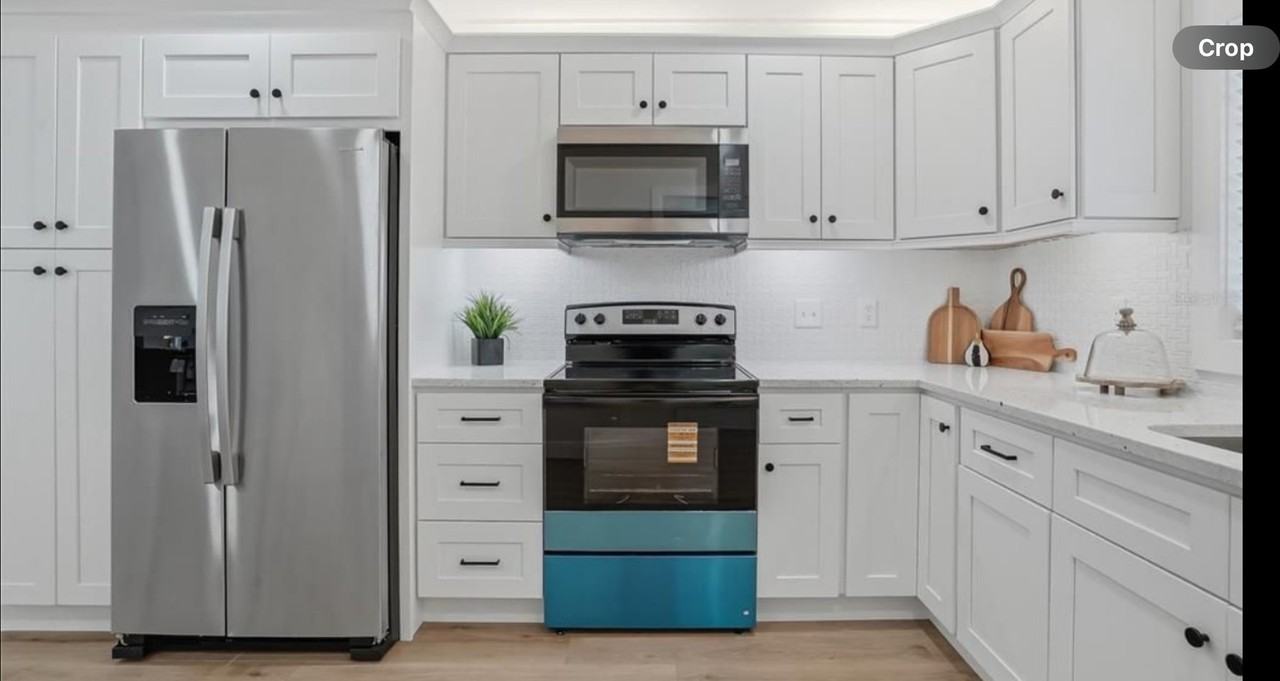 2206 Gordon St - Photo 3 of 22
