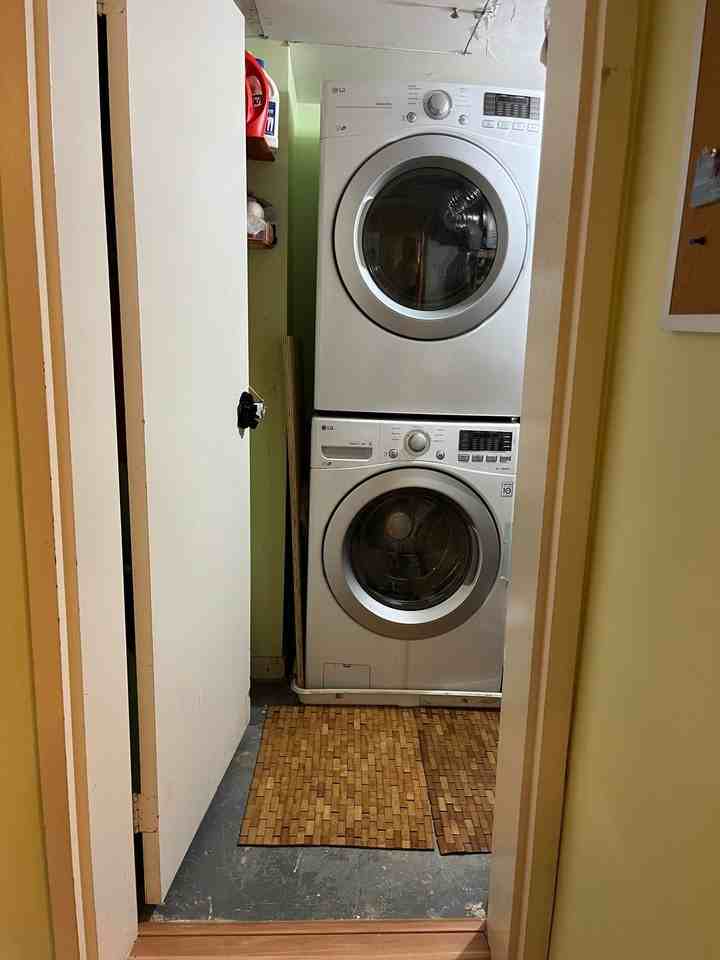 4520 Conwell Dr #220 - Photo 2 of 19