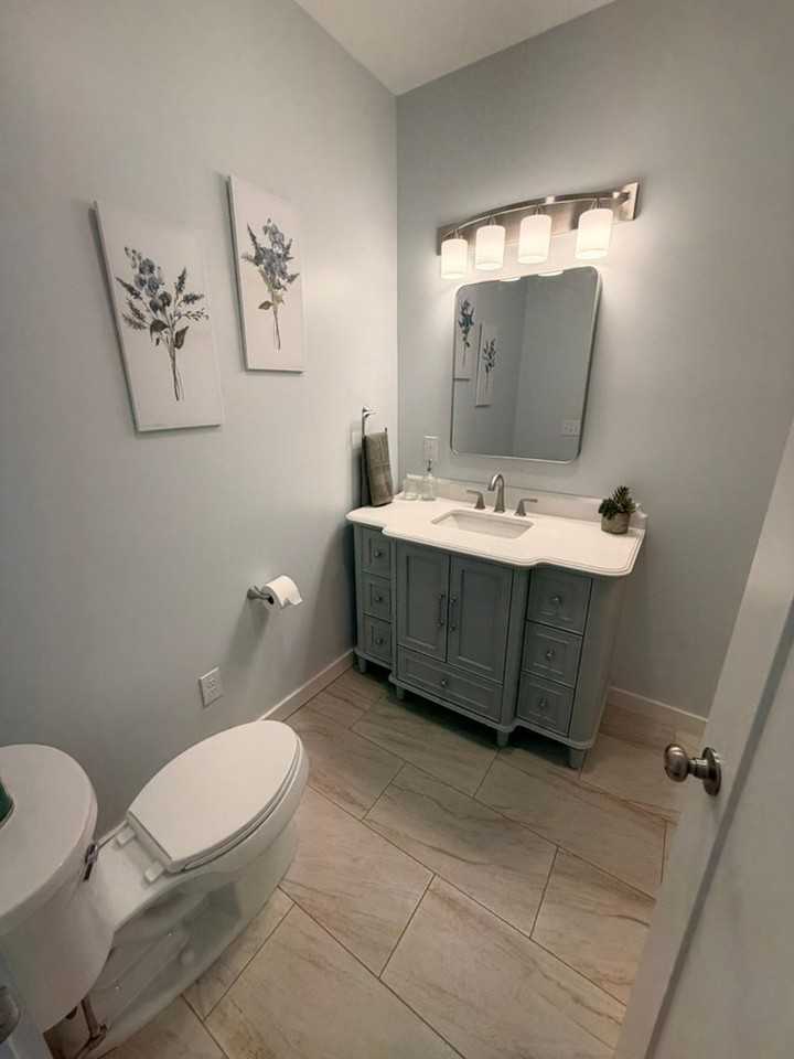 28 Dottie Drive #B - Photo 3 of 6