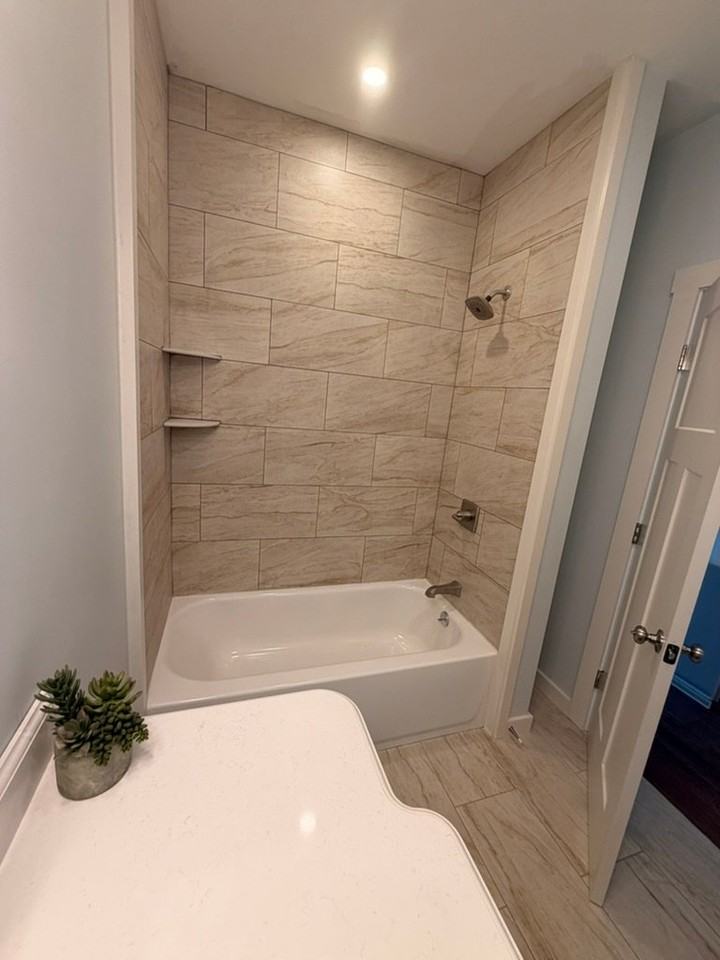 28 Dottie Drive #B - Photo 4 of 6