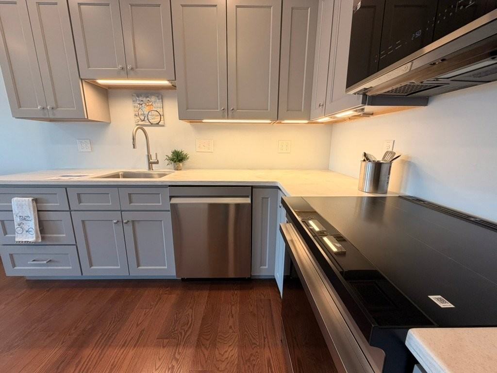 28 Dottie Drive #B - Photo 6 of 6