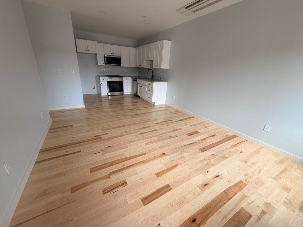 28 Dottie Drive #C - Photo 3 of 4