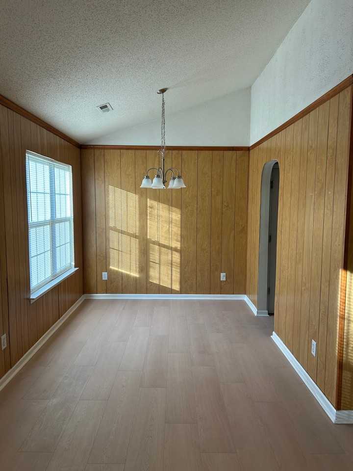 5516 John Mcgraw Ln - Photo 4 of 11