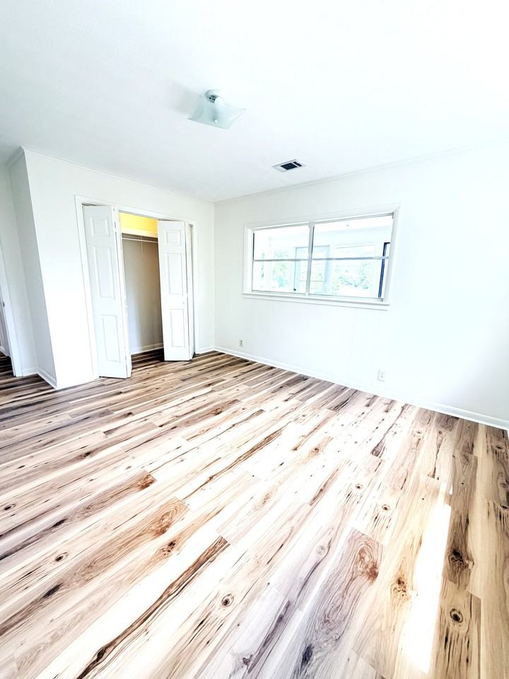 2641 Highwaysouth - Photo 2 of 14