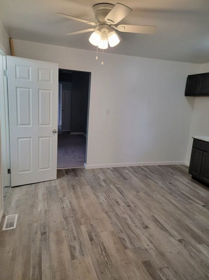 101 N G St - Photo 4 of 4